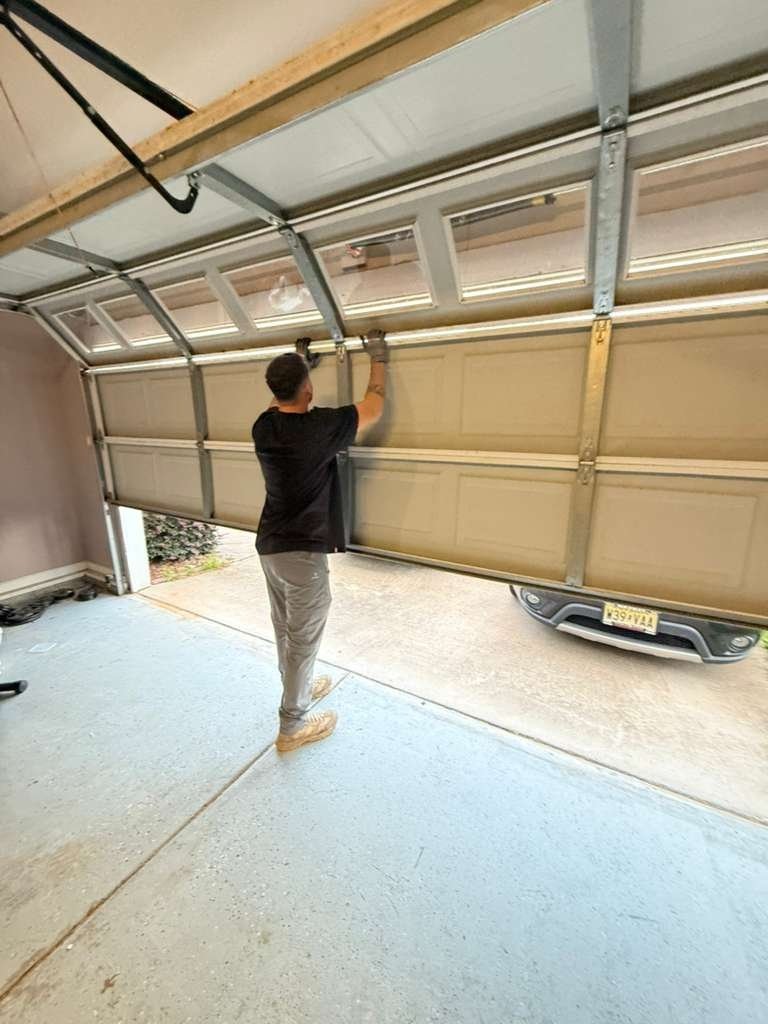 Garage door repair work, gallery photo 8